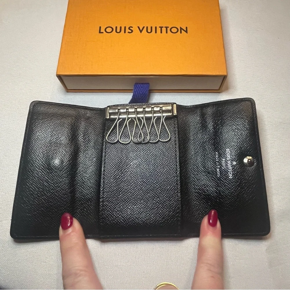 Louis Vuitton Key Holder Damier Ebene Graphite BLACK/GREY 100% Authentic - Picture 9 of 14